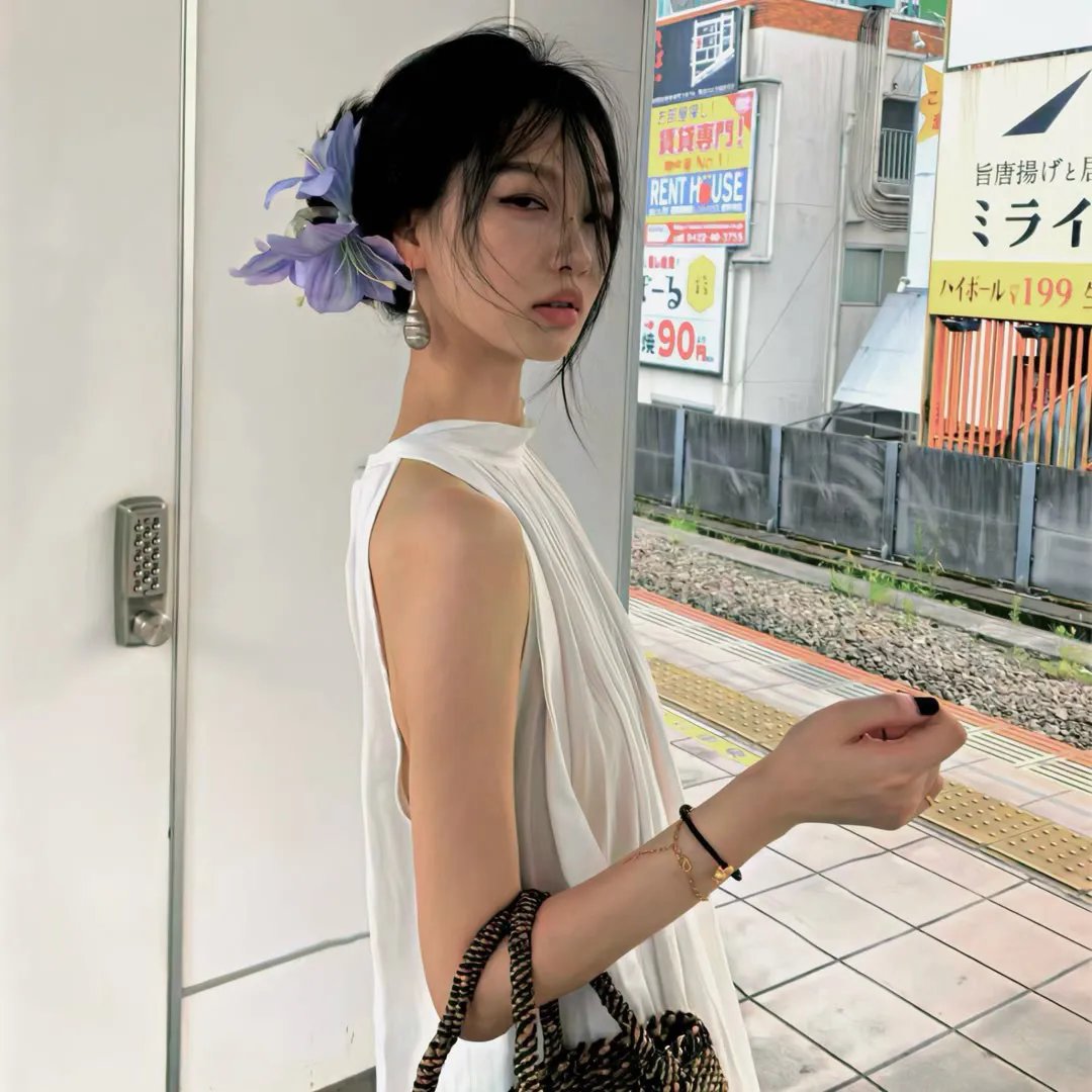 我们的田野 封面